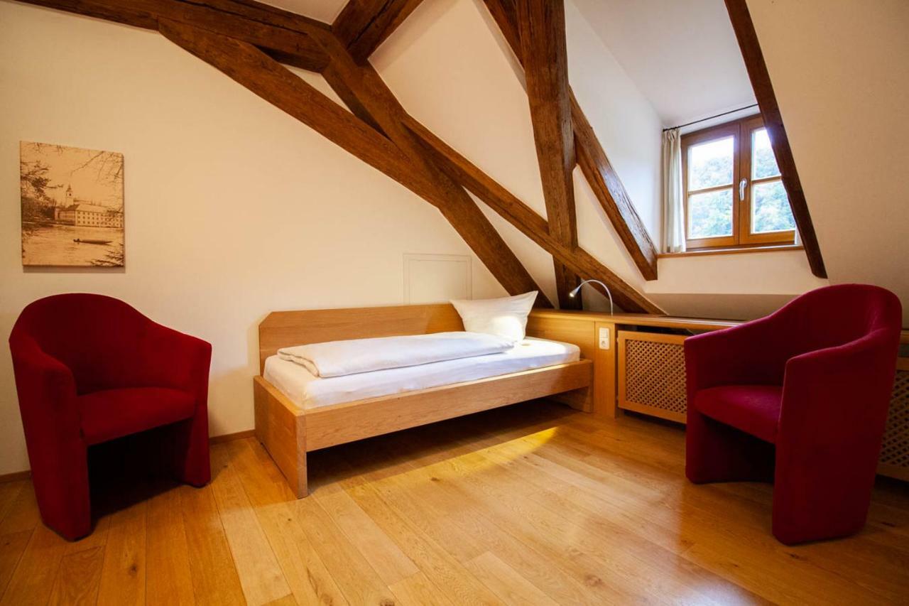 Gaestehaus St. Georg - Weltenburger Klosterbetriebe Gmbh Kelheim Exteriör bild